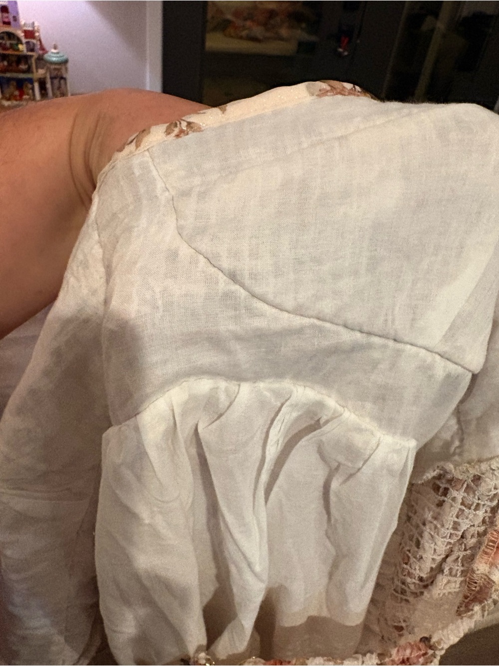Worth Floral Smocked Midi Dress - Cream & Peach Floral - Picture 9 of 14